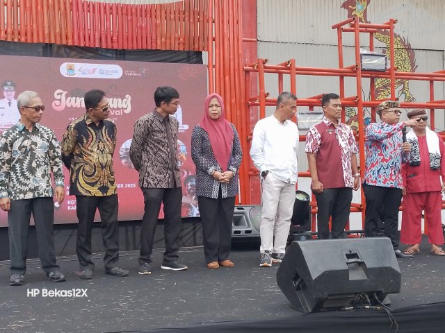 9c114043-bdc0-4bbb-bc38-796b784441d7