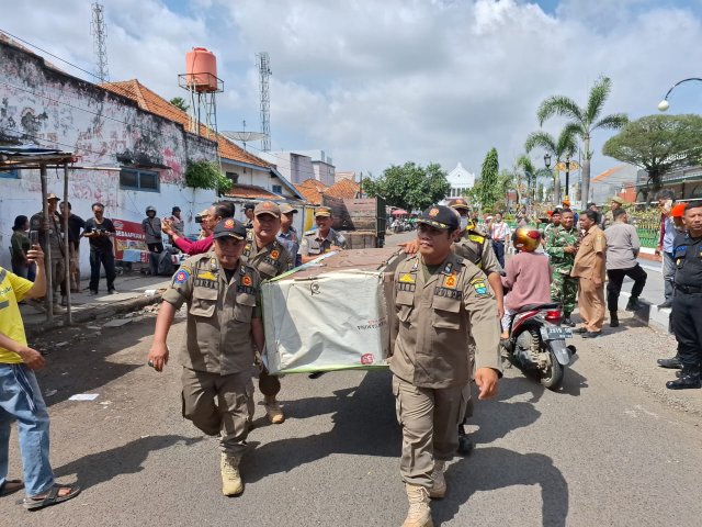 Gambar WhatsApp 2025-11-10 pukul 18.23.18_333a3c98