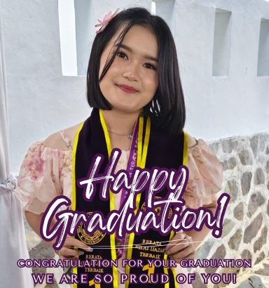 Black and White Simple Minimalist Happy Graduation Greetings Instagram Story (Konten Instagram (45))